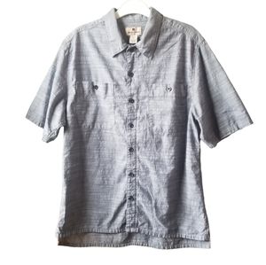 Woolrich men's chambray denim button-up shirt